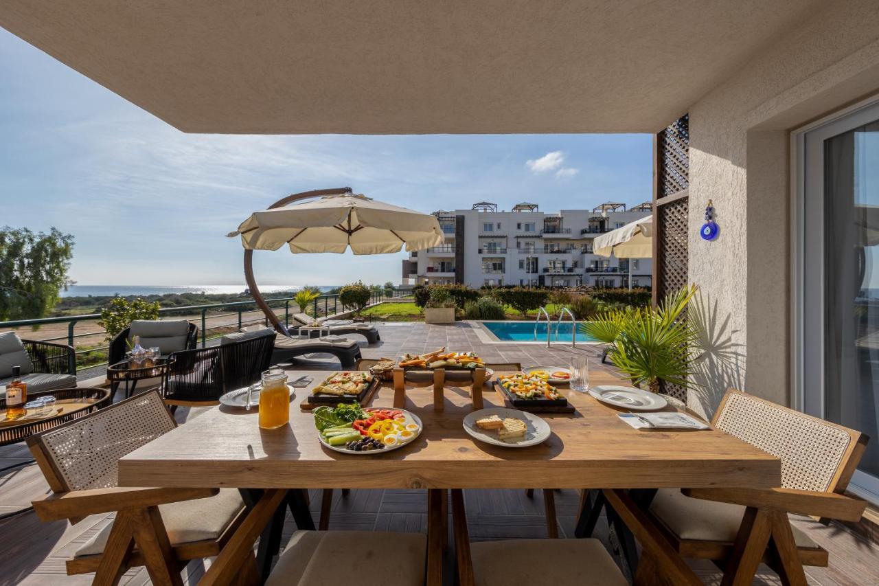 Thalassa Beach Family & Waterpark Resort Vokolidha Екстер'єр фото